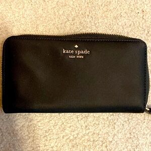 Kate Spade Chelsea Large Continental Wallet